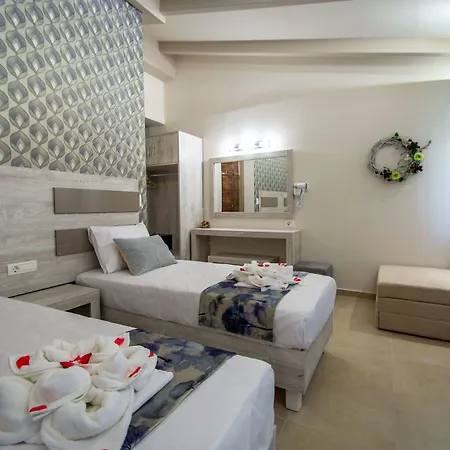 Paradise Aparthotel 3*