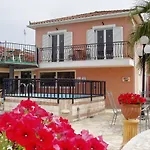 Aparthotel Paradise 3*