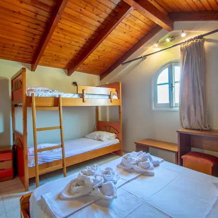 Apartahotel Paradise 3*