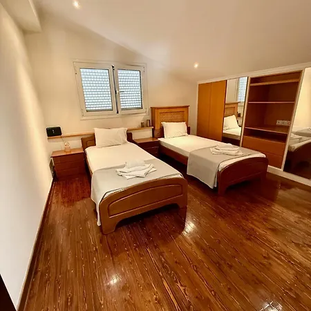 Paradise 3* Laganas