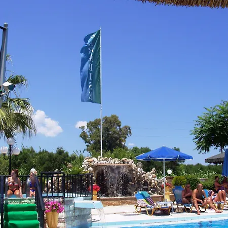 Paradise 3*