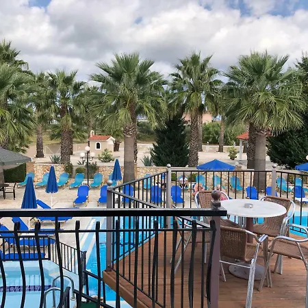 Paradise Apartmanhotel