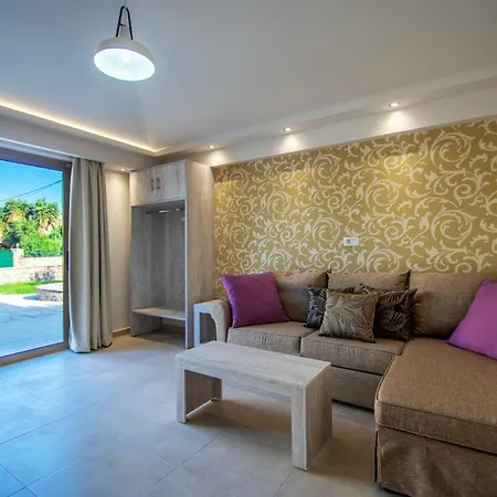 Paradise Aparthotel